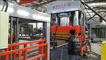 液壓磚機處理固廢、泥巴磚